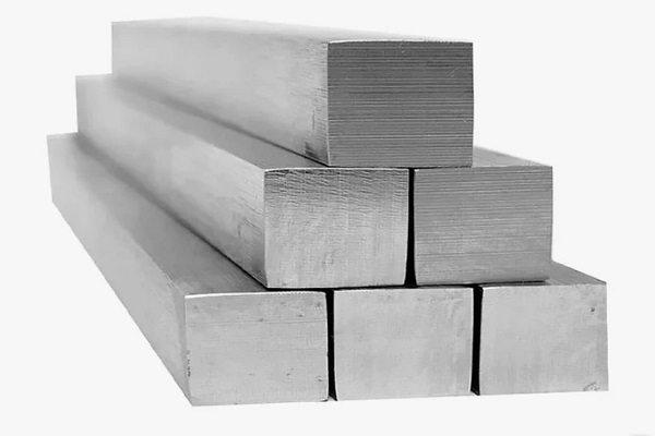 Нержавеющий квадрат 40x40мм AISI304